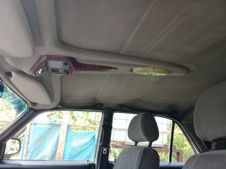 Volga GAZ 31105 avtomobil sotiladi