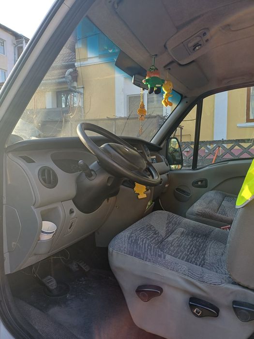 Vând autoutilitara Renault Master,