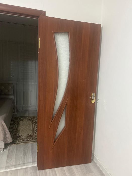 Продам межкомнатные двери
