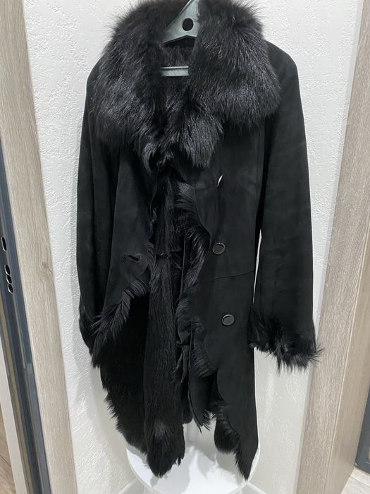 Продам дубленку мех таскана