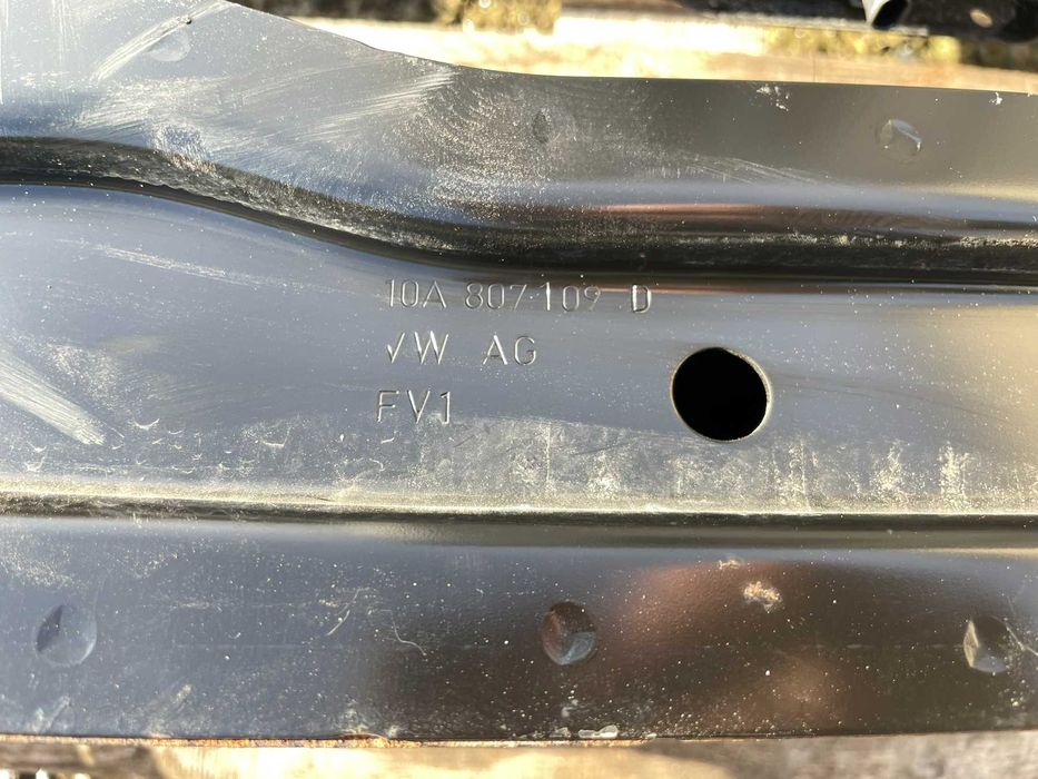 Преден Буфер Рамка Радиатори 10A807109D Volkswagen ID.3 E11 PRO