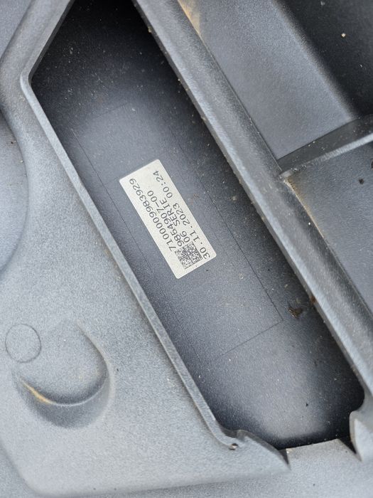 Bmw IX i20 21- заден капак кора багажник