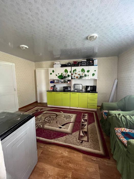 продам дом в село Коныр( Надеждовка)