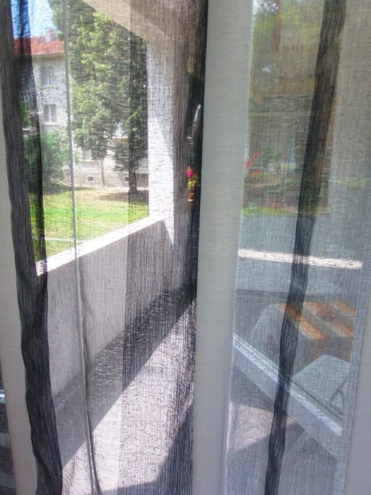 Апартаменти краткосрочно за фирми в Каршиака с безплатен паркинг