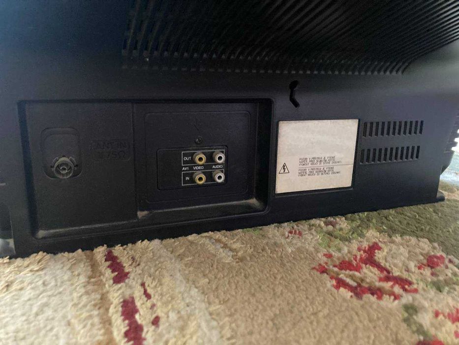 Телевизор LG Joymax (рабочий, на запчасти)