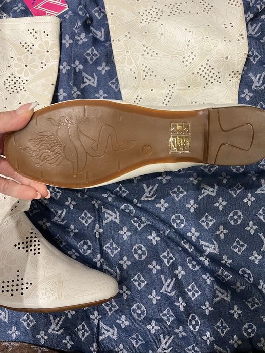 Чисто нови дълги ботуши