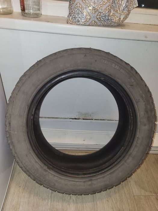 Продам зимние шины