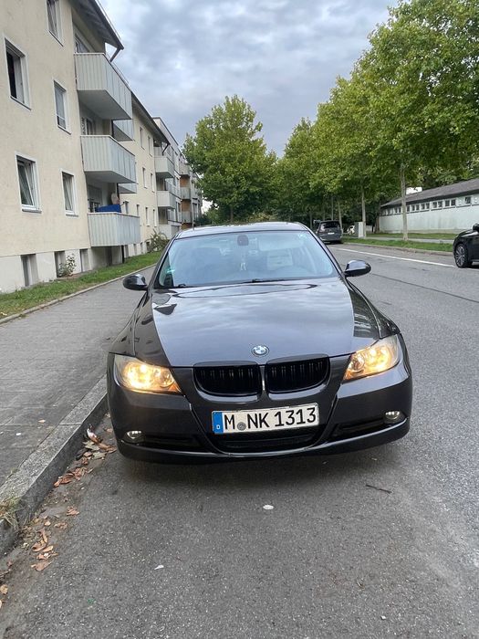Vând schimb BMW e90