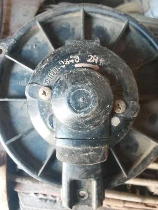 Моторчик печки Митсубиси