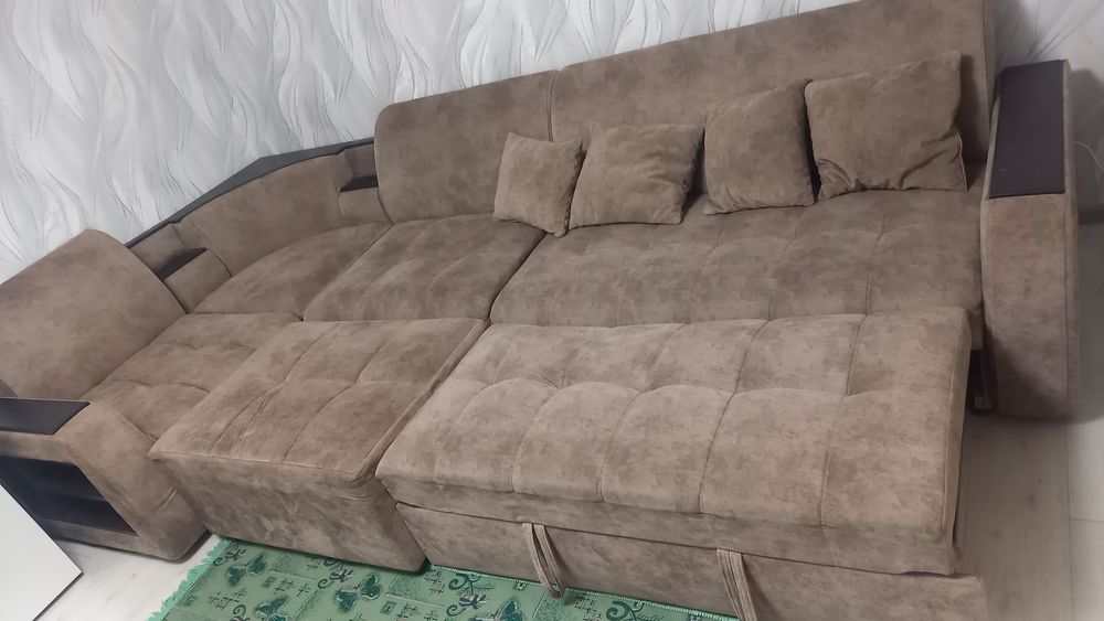 Продам срочно диван
