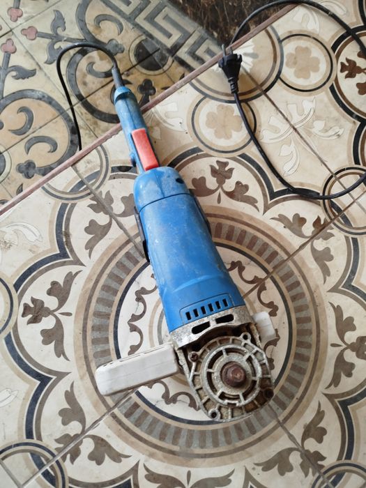 Апарат для Шлифовки холати йахши у́зим ишлатардим