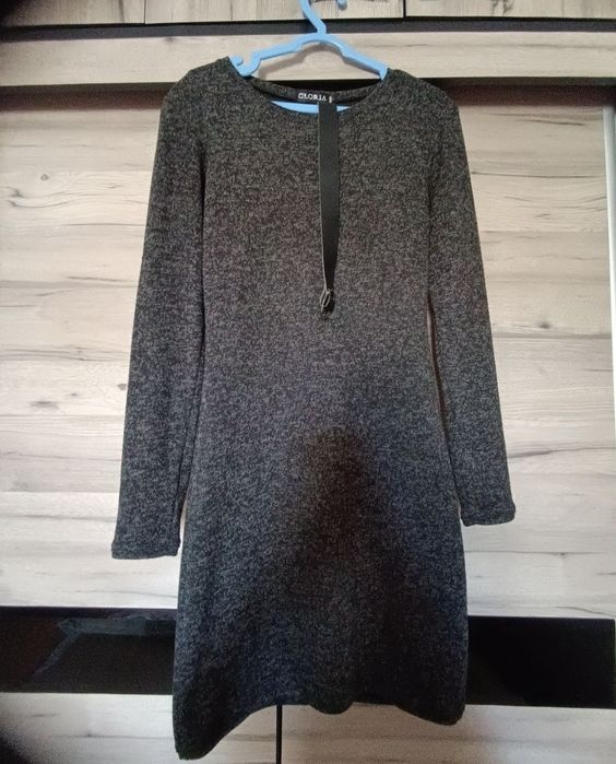 Платье женское с ремнём размер S 44