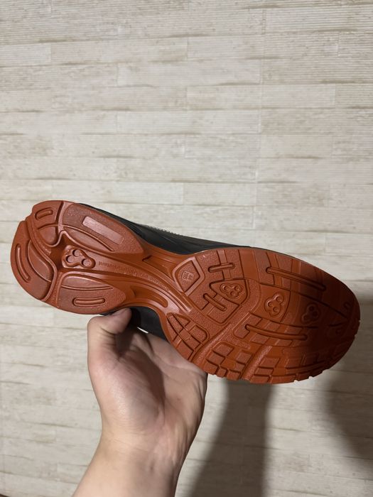 Продам робочую обувь