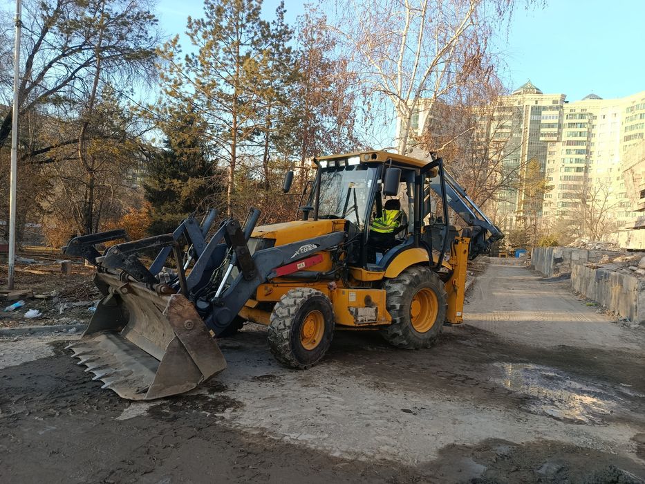 Услуги экскаватора погрузчика