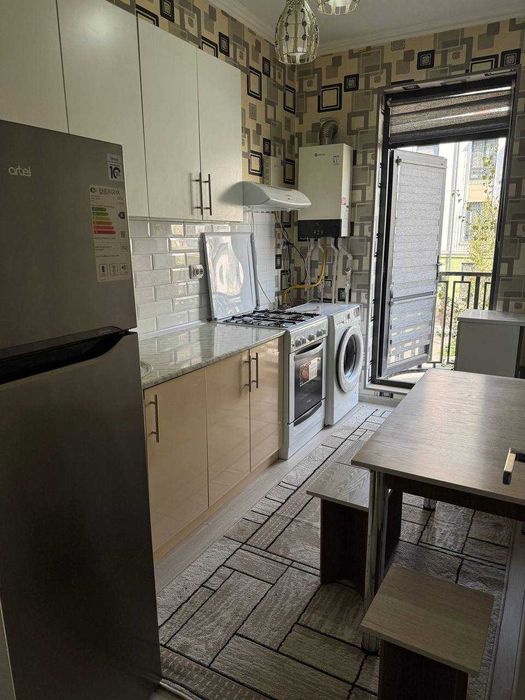 СРОЧНО !! Продаётся квартира в Яшнабаде 1/2/5 ( 26 кв/м ) Ассалом Хаво