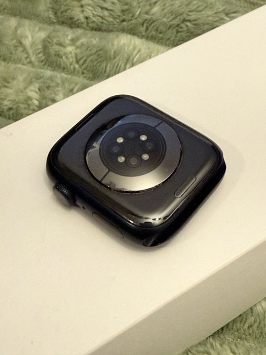 Apple Watch Series 7 – 44 mm