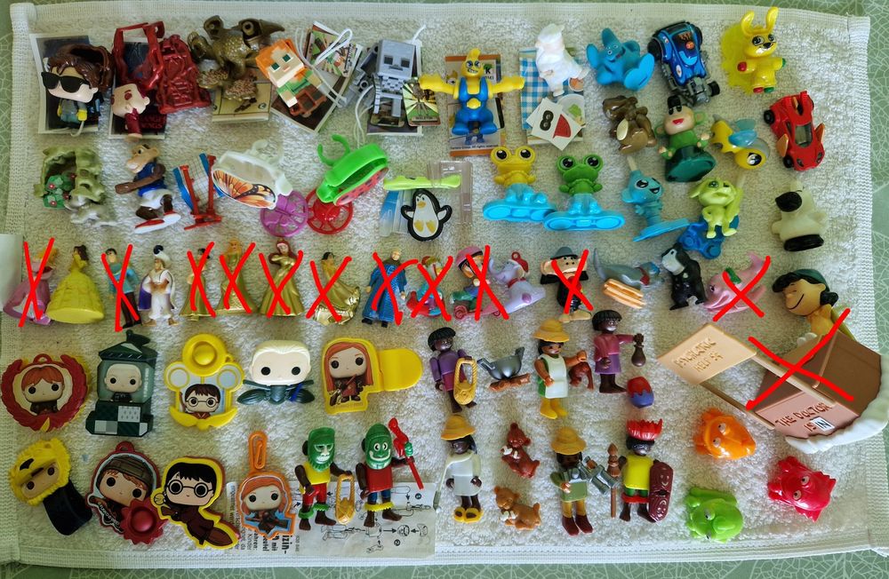 Играчки Kinder Joy, Kinder Surprise и други