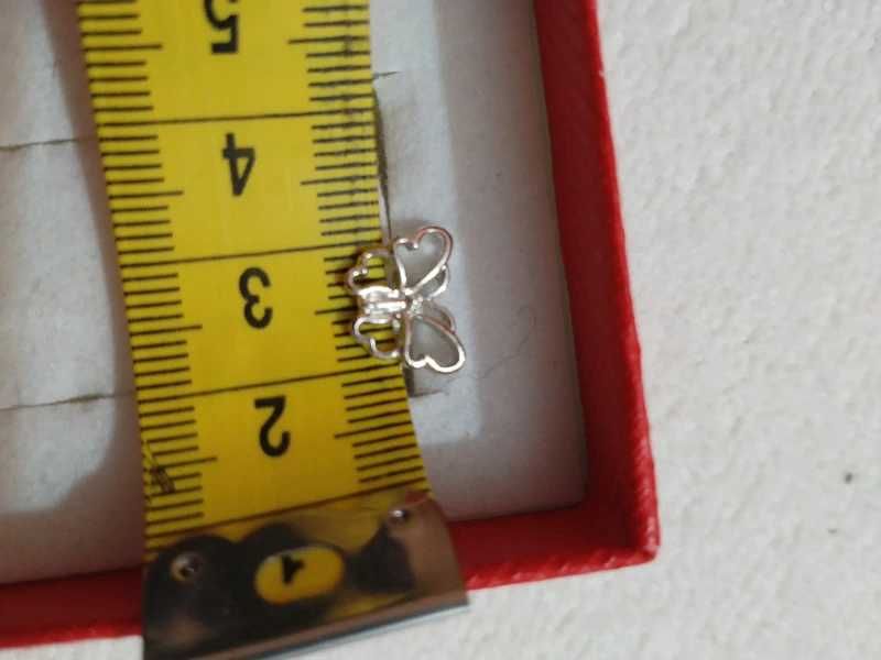 Set cercei și pandantiv