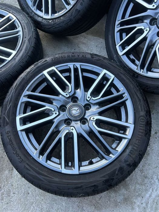 Оригинални джанти с гуми Honda 18" 5x114,3