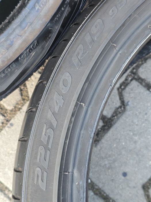 225 40 19 Pirelli