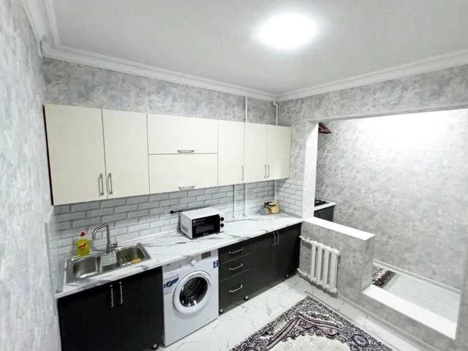 Кухонний мебель на заказ кв.м. 800.000