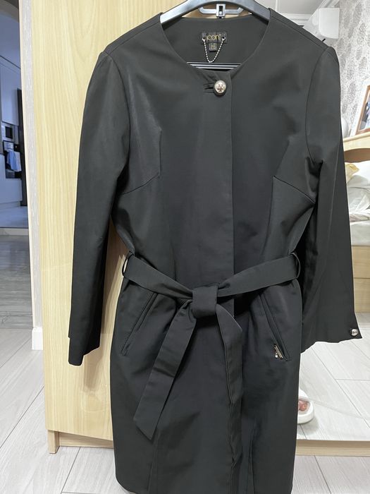 Продам женский плащ