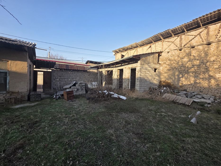 Самарканд дарваза ер сотилдади кадастирли жой 3 сутих  135000$