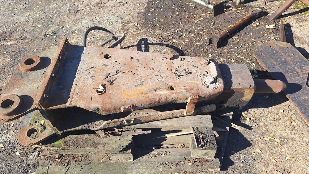 picon de 1 t pt excavator sau buldoexcavator