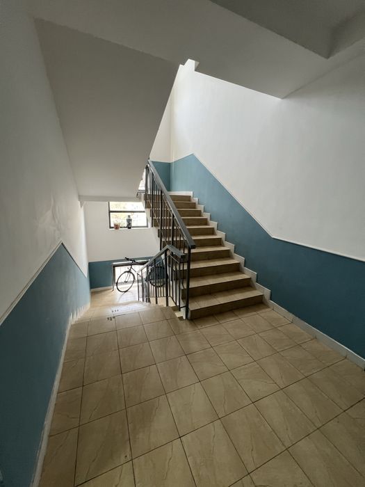 Assalom havo navastroyka uy sotiladi