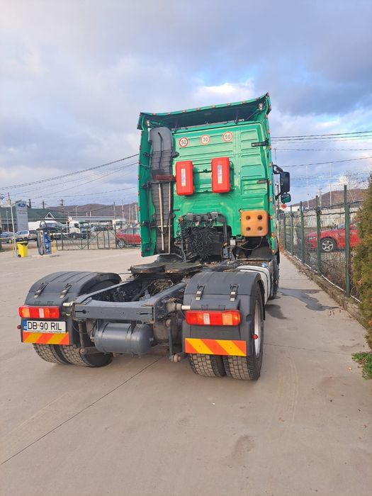 CAP TRACTOR VOLVO FH 12  440  2008