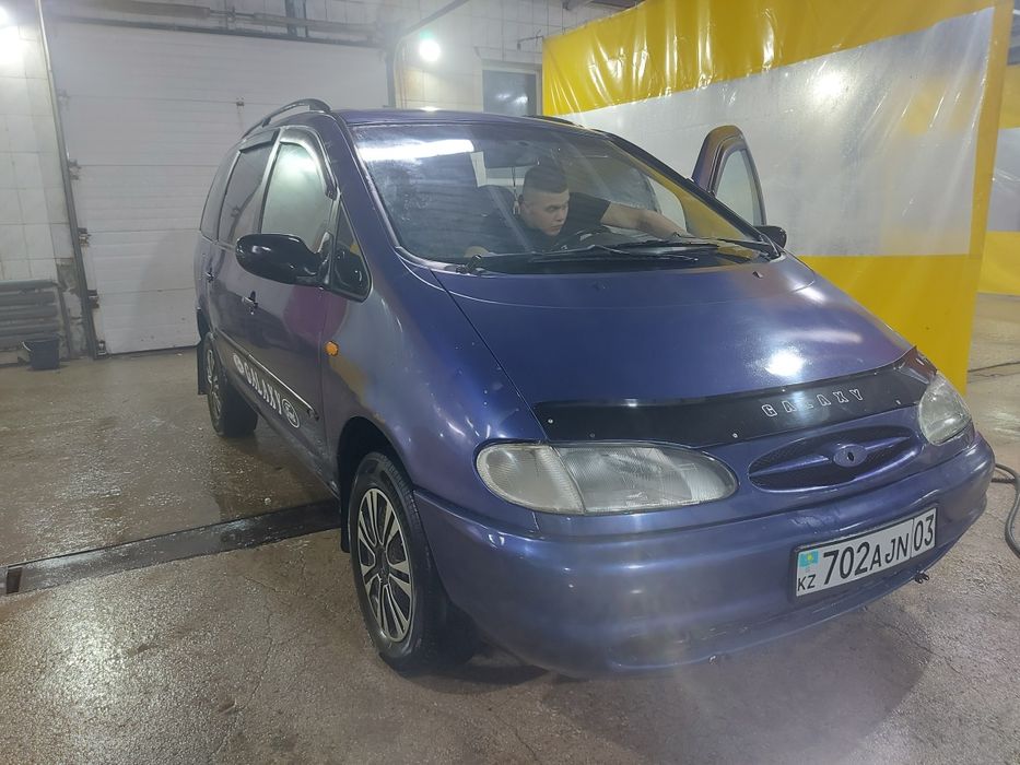 Продам машину минивэн