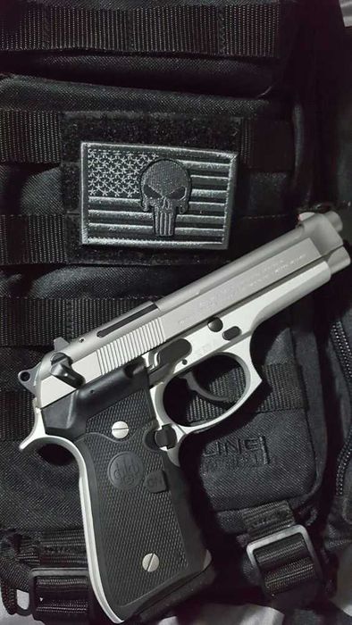 Pistol Airsoft Silver Edition Taurus PT92 FullMetal->4,7j 6mm SemiAuto