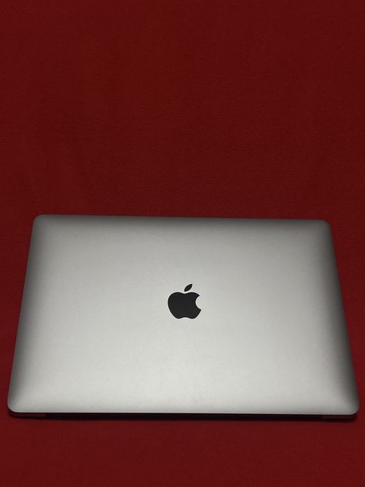 Новый MacBook Air 13 M1 98% АКБ