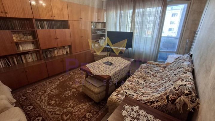 Продава се Двустаен апартамент в Бургас, Славейков - 60 кв.м за 1850 €/кв.м - Снимка #1