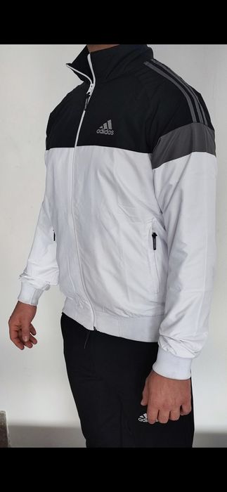 Спортен Екип Адидас