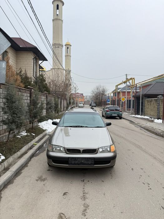 Toyota caldina 1996г