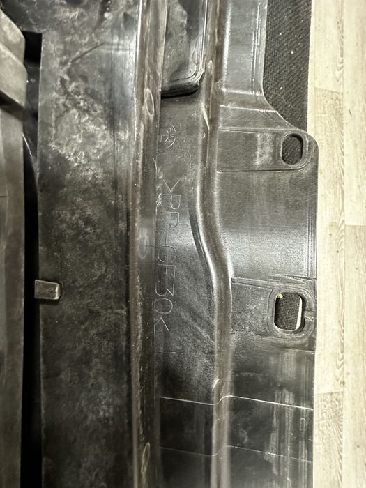 Решетка радиатора BMW G30