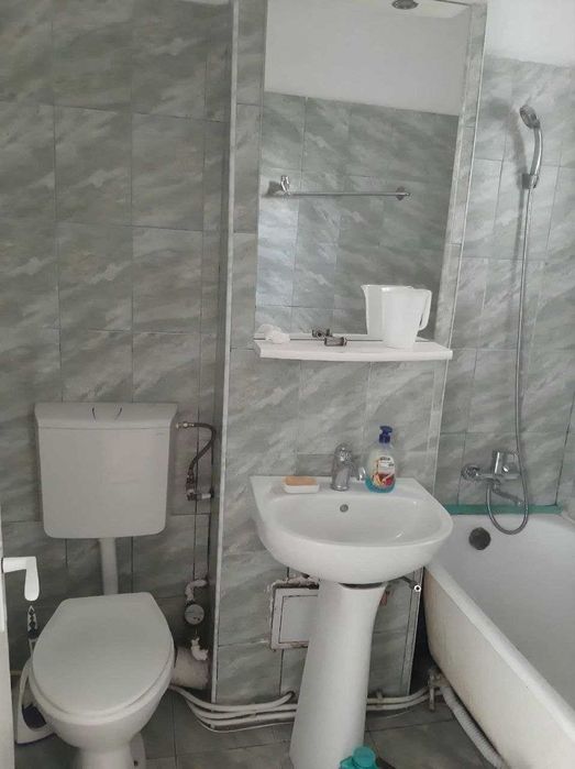 Vand apartament 3 camere SD 49 mp in Buhusi