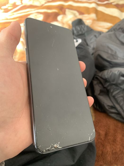 Продам смартфон Zte nubia neo2 5G