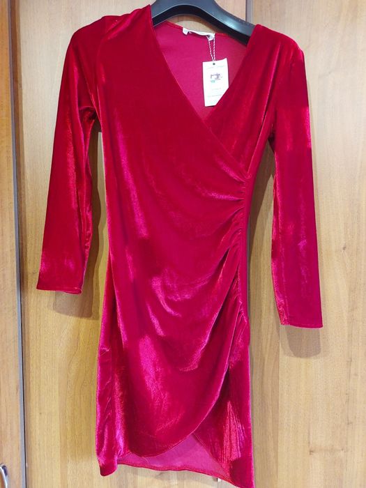 Rochie rosie catifea
