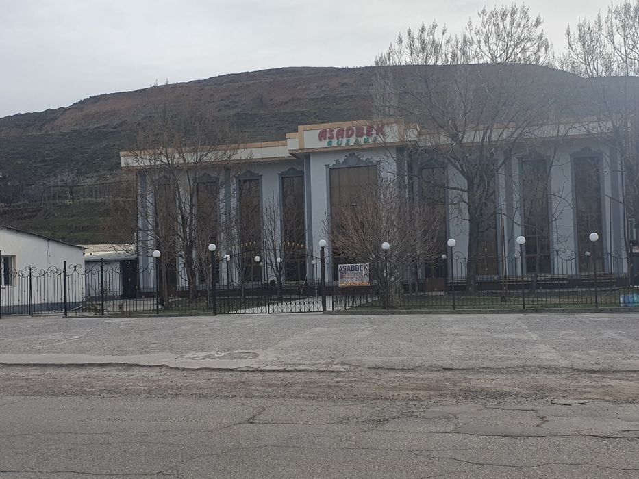 Ховли уй 5 хонали 2 времянка манзара жойда