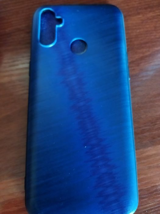 Чехлы для телефонов разные дешево