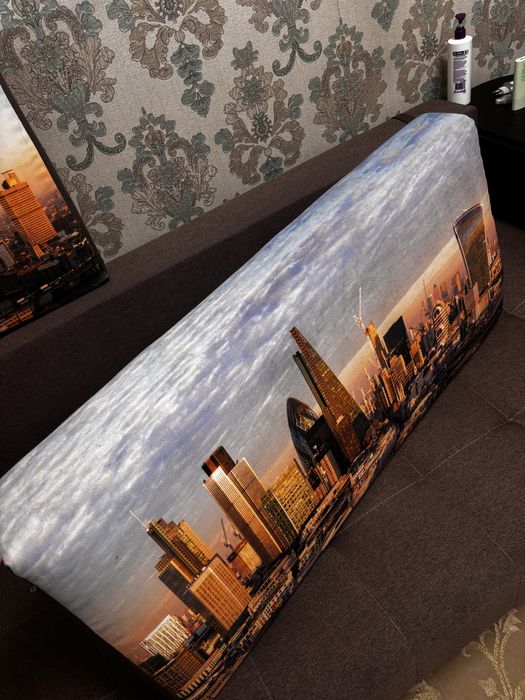 Продам диван + пуфики