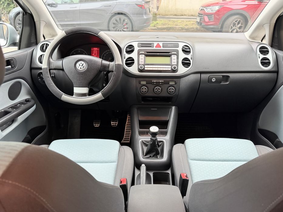 Volkswagen Golf 5 Plus CROSS 2.0 TDI 140 CP | 2008 | Garanție 12 luni