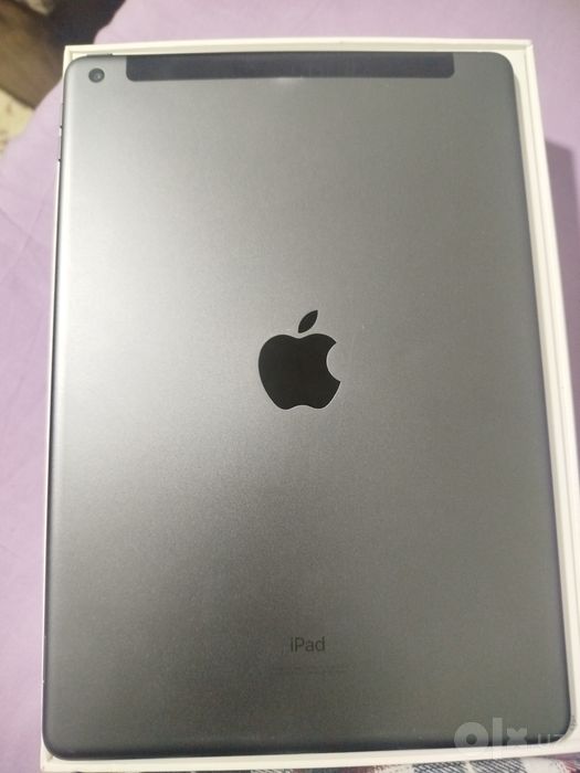 Ipad 8 128gb WiFi+ Cellular