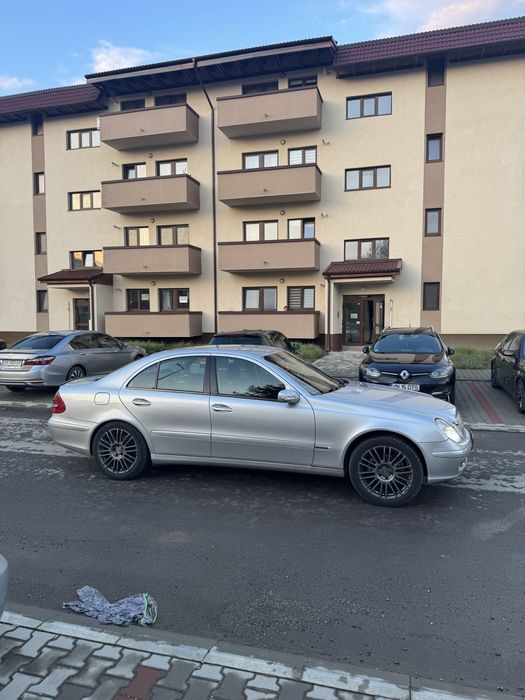 Mercedes Benz E200 CDI