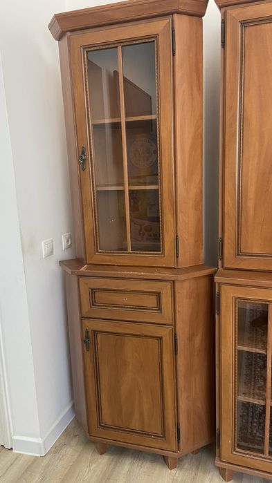 Сервант кухонный