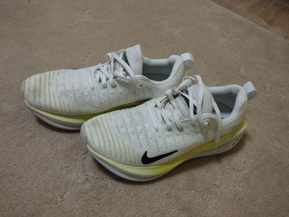 Маратонки Nike 41 номер