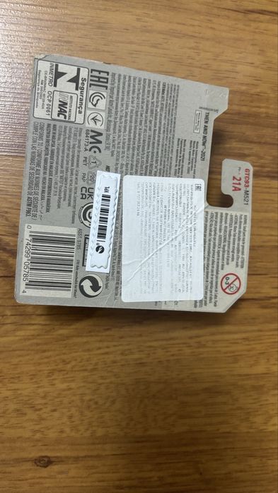 Машинка hot wheels th