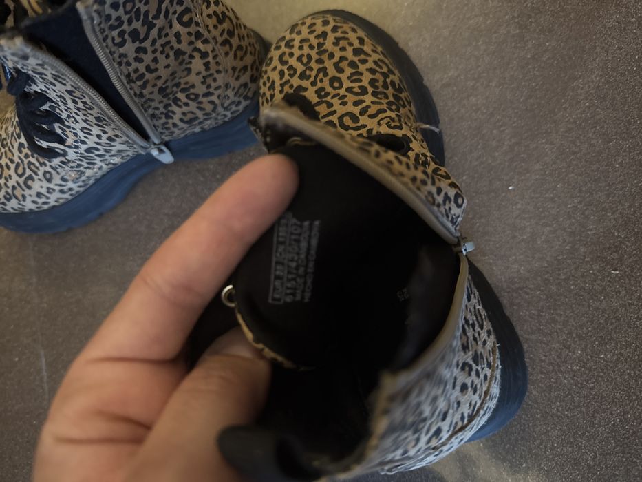 Vand ghete piele eco zara marimea 25 noi